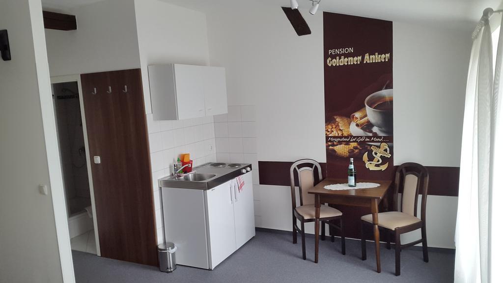 Hotel Goldener Anker Genthin Esterno foto