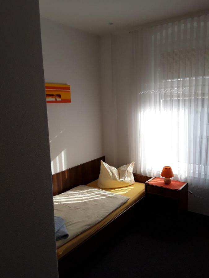 Hotel Goldener Anker Genthin Esterno foto
